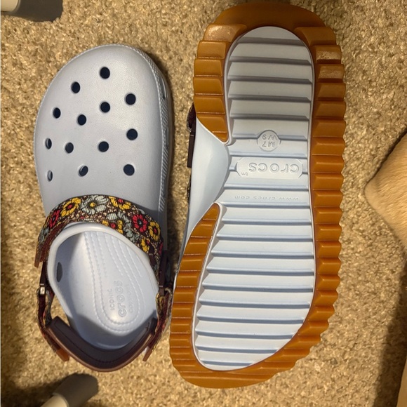 Hiker Blue Crocs - Picture 3 of 3